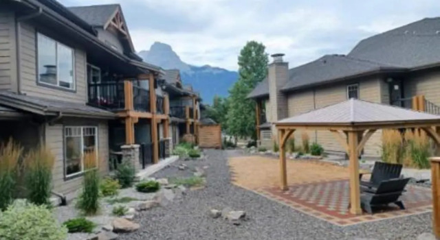Апартаменты Deluxe Rocky Mountain Getaway
