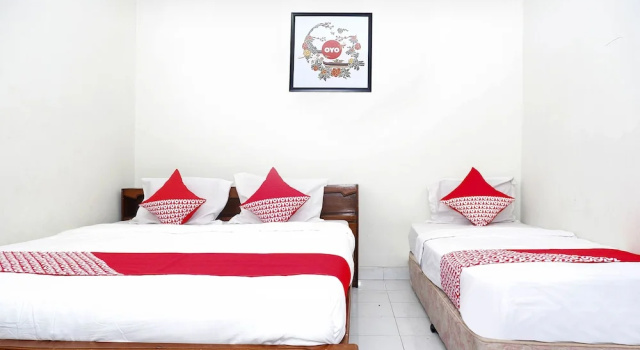 Люкс Superior OYO 1196 Hotel Pura Puspa Rosa