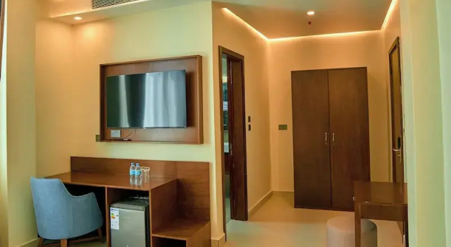 Suite tripla Deluxe con vista sulla città Zabibu Hotel