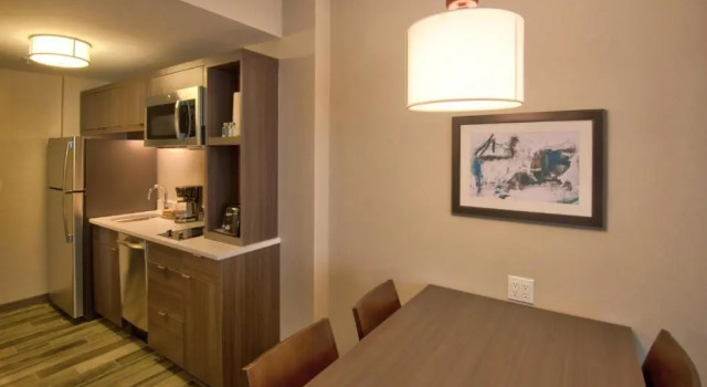 Двухместная студия TownePlace Suites by Marriott Miami Airport