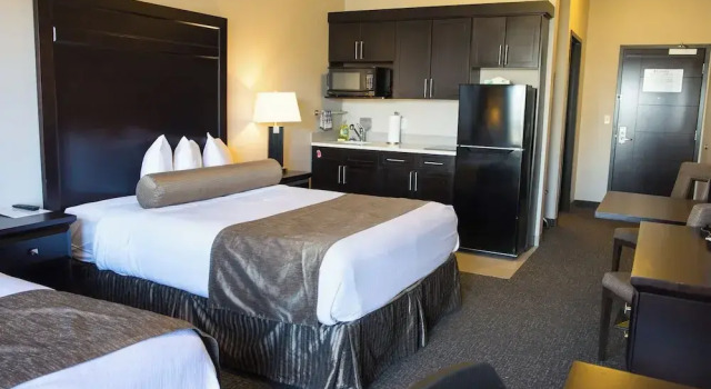 Студия Superior The Kanata by BCMInns Whitecourt