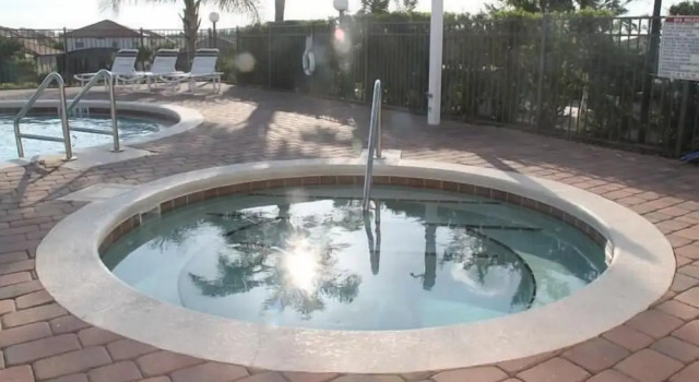 Коттедж 211 High Grove House 4 Bedroom by Florida Star