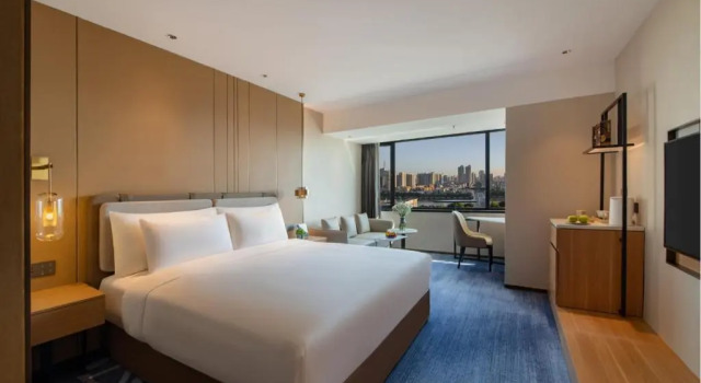 Двухместный номер Business с видом на реку Guangzhou Hotel