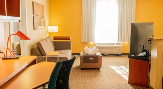 Люкс TownePlace Suites Dallas Las Colinas