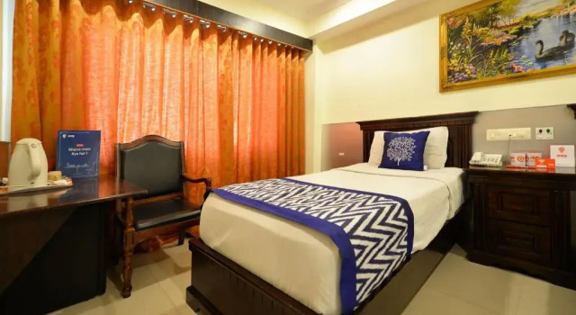 Hotel Central Park by OYO Rooms, Rezerwuj Hotel Hajdarabad 