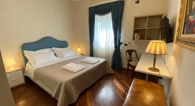 Номер Deluxe CASA BATTISTI MESSINA bellissimo appartamento in centro città ideale per FAMIGLIE o GRUPPI DI AMICI - max 3 camere, max 8 persone