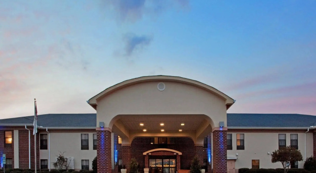 Holiday Inn Express Plymouth by IHG