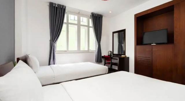 Двухместный номер Deluxe A&A Toronto Hotel