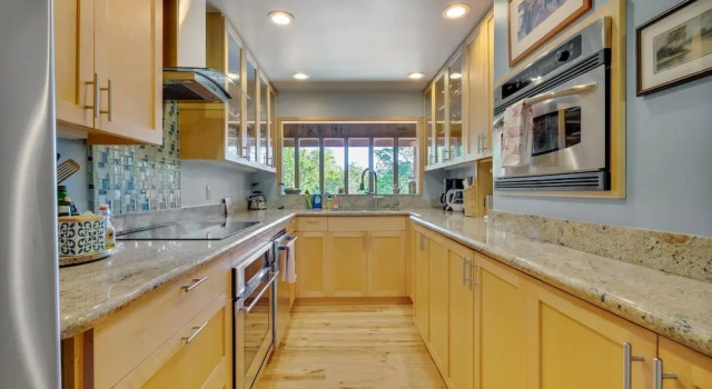 Коттедж с 2 комнатами Healdsburg Home With Magnificent Vineyard View 2 Bedroom Home by RedAwning