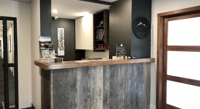 The Burfield, Book Lejlighedshotel Apart-hoteller i Britisk Columbia, Lejlighedshotel