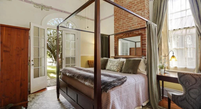 Auld Sweet Olive Bed and Breakfast, Забронировать Отель Новый Орлеан Луизиана