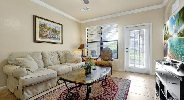 901 Charo Parkway, 2 BED