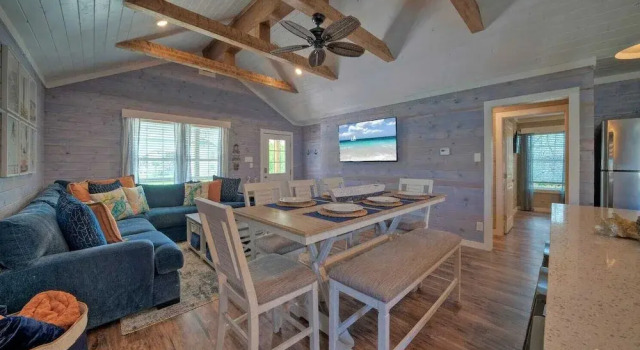 Aloha Ohana by Avantstay Private Pool Near Beach, Rezerwuj Dom wakacyjny Wille w Houston, Willa