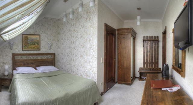 Iris Hotel, Rezervați Hotel Bukovel Bukovel Ski
