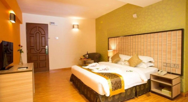 Двухместный номер Deluxe Uptown Hotel