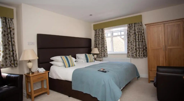 Двухместный номер Standard Links Country Park Hotel