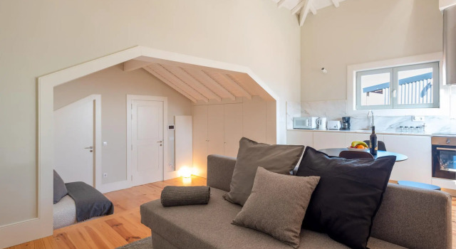 Oporto Rooftop Studio by Vacationy