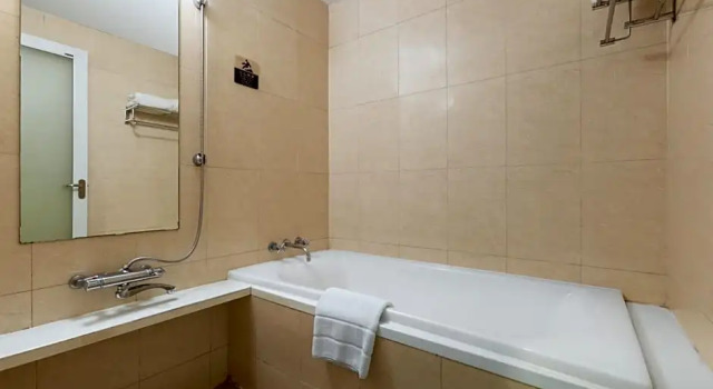 Апартаменты Deluxe c 1 комнатой Belgravia Touwaen Serviced Residence