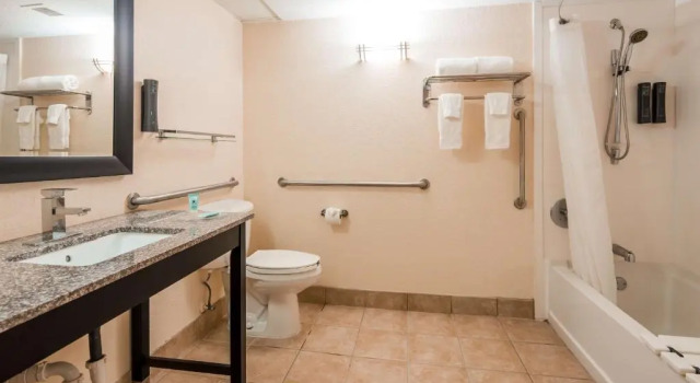 Номер Standard Best Western Mulberry Hotel