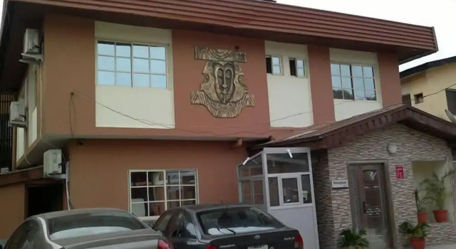 Esado Suites and Conference Oregun, Забронировать Отель Икея Лагос, рядом с Ikeja City Mall