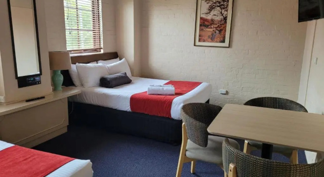 Семейный номер Standard с 2 комнатами Seaton Arms Motor Inn