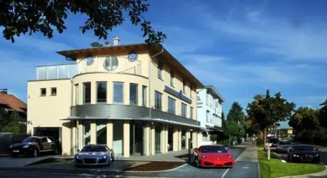 C.R. Living, Reserva ahora Hotel Haar Trudering-Riem