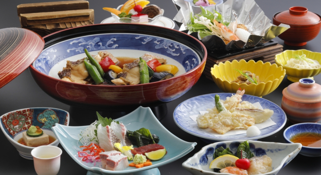 Awajishima Uzushio Onsen Keinomatsubarasou, Prenota Hotel Minamiawaji 