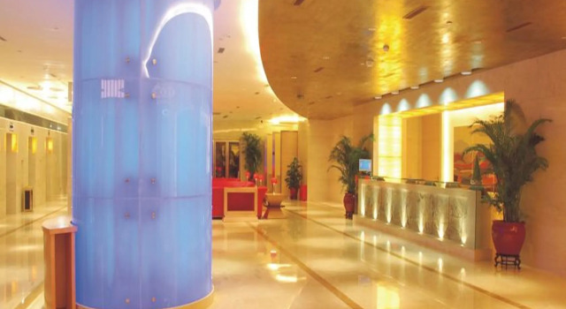 Pavilion Century Tower Hotel, Rezerwuj Hotel Hotele w Shenzhen z parkingiem, Parking
