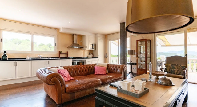 Regal Villa in Olivella With Private Swimming Pool