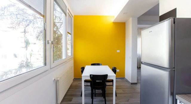 Colourful And Bright Flat Near Vatican