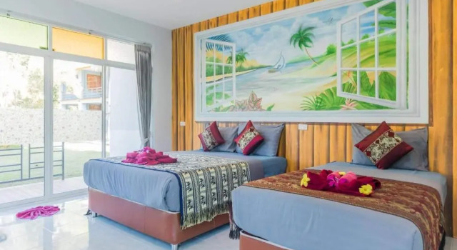Трёхместный номер Standard с видом на бассейн Khaosok Rainforest Resort