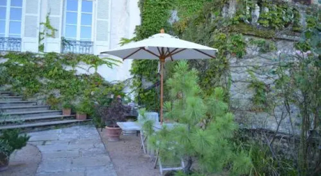 Maison d'Hôtes La Tour Du Trésorier, Rezervasyon Otel Tournus 