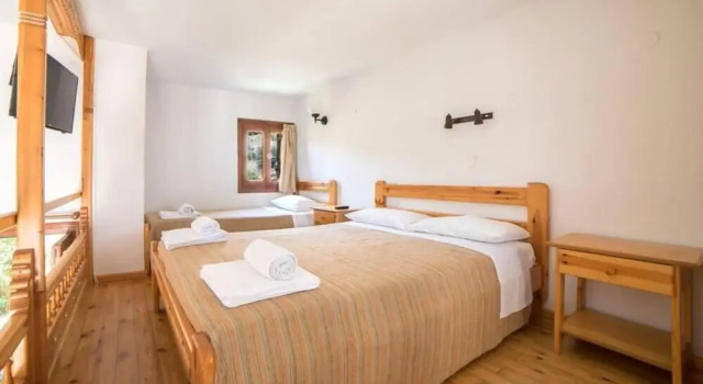 Nicolas Pension, Забронировать Отель Отели Скироса с парковкой, Парковка