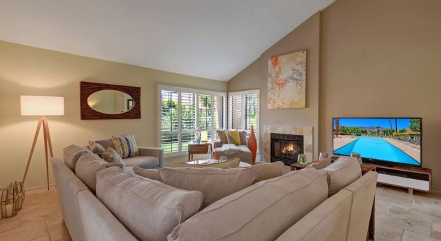 2985 E Avery Dr Condo Unit C, Buchen Sie Ferienwohnung Palm Springs Coachella Valley