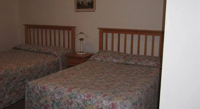 Log Cabin Motel, Réserver Motel Penticton Okanagan-Similkameen