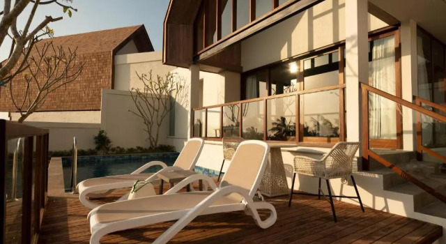 Вилла c 1 комнатой с видом на море The Kayana Beach Lombok