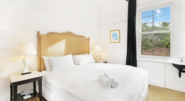 Номер Standard The Robertson Hotel