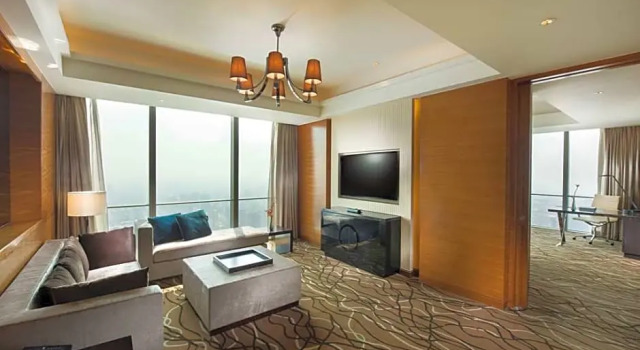 Двухместный люкс Executive Hilton Shijiazhuang