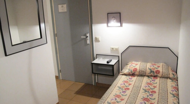 Motel L'Entrada, Buchen Sie Motel Riudarenes Girona