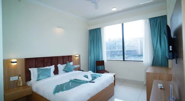 Hotel RR Galaxy, Book Hotel Hoteller i Haryana med parkering, Parkering