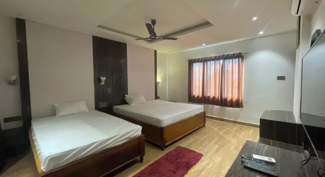 Двухместный номер Standard Hotel Living Hub