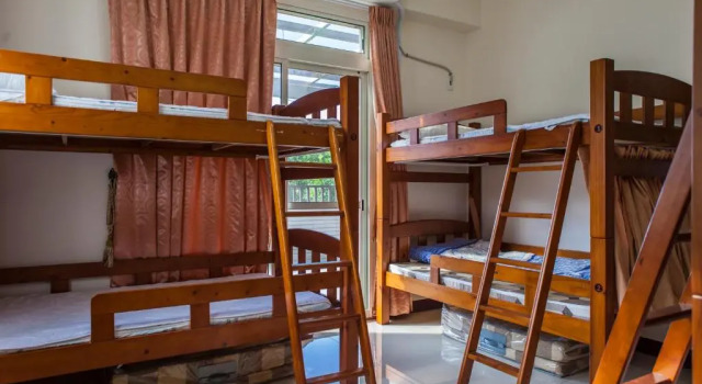 Bett im Wohnheim Fully B&B