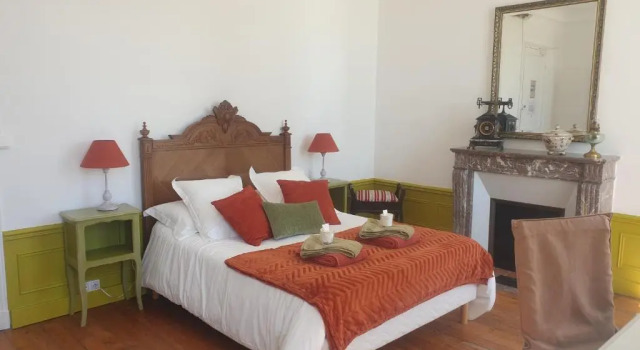 Номер Deluxe Chateau de Surville