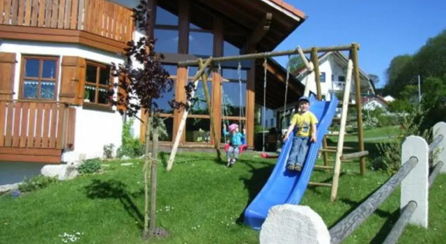 Ferienwohnung Ott, Varaa Huoneisto Hotellit Baijeri pysäköinnillä, Pysäköinti