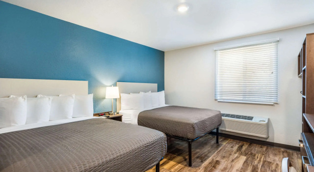 Четырёхместный номер Standard WoodSpring Suites Bradenton