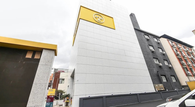 Hotel Yeogieottae 1st In Gumi, Забронировать Отель Отели провинции Кёнсан-Пукто с парковкой, Парковка
