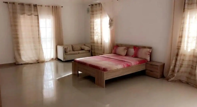 Almadiana Residence, Rezervovat Vila Chaty v Thiès, Chalupa