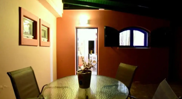 Valenti Holiday House
