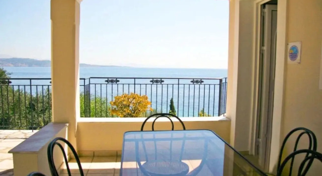 Коттедж Villa Kerkyroula Large Private Pool Walk to Beach Sea Views A C Wifi Car Not Required - 1972