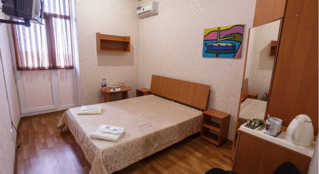 Yuzhny (Nikolaevka)